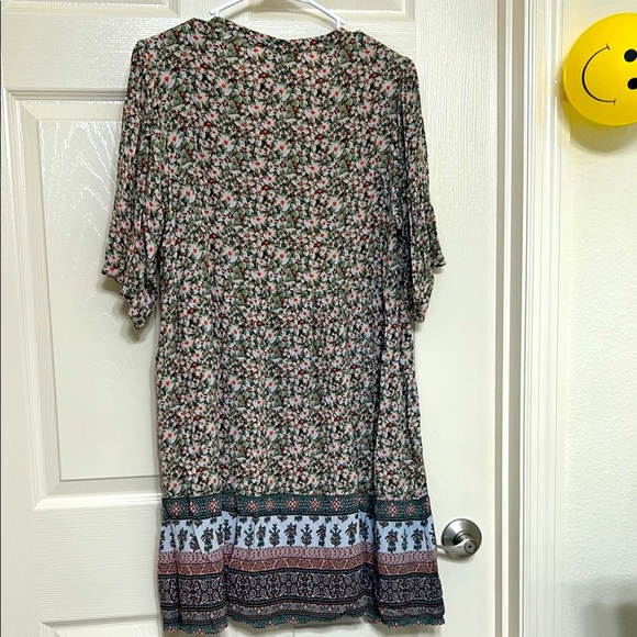 Knox Rose Floral Pattern Tunic Dress - Picture 7 of 11